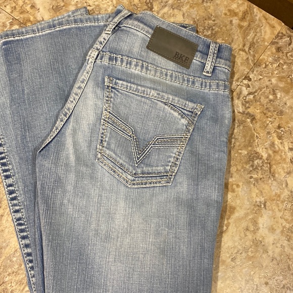 BKE jeans size 30/34. New with one tag. (54-20) - Picture 1 of 11